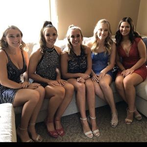 Meet your Posher, Kara